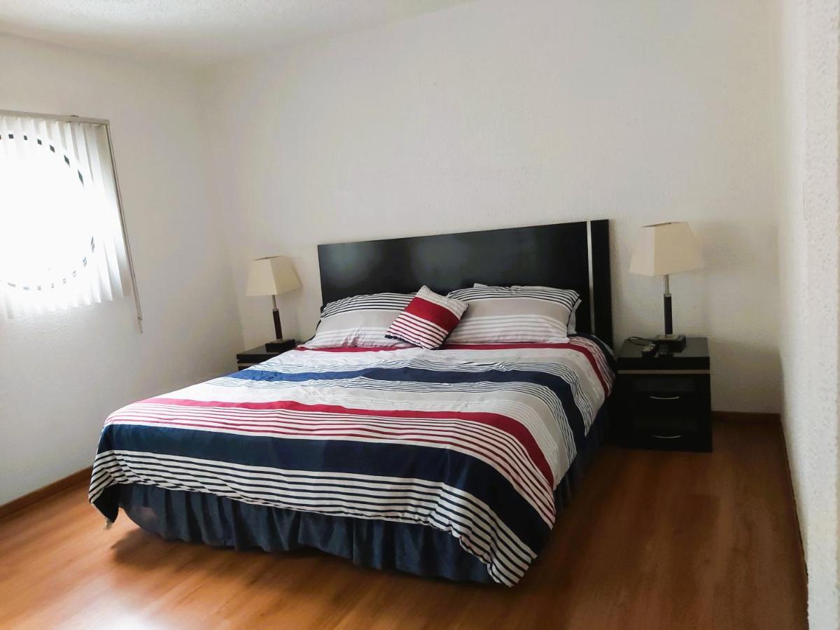 Steinhaus Suites Hamburgo Città del Messico Esterno foto