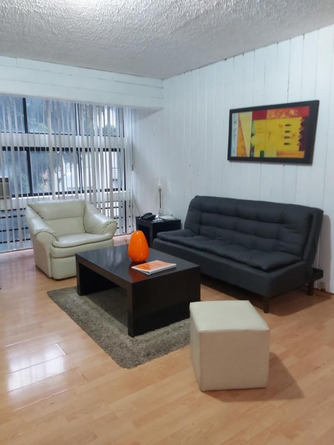 Steinhaus Suites Hamburgo Città del Messico Esterno foto
