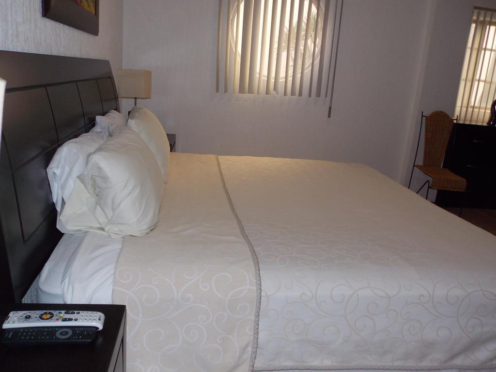 Steinhaus Suites Hamburgo Città del Messico Camera foto